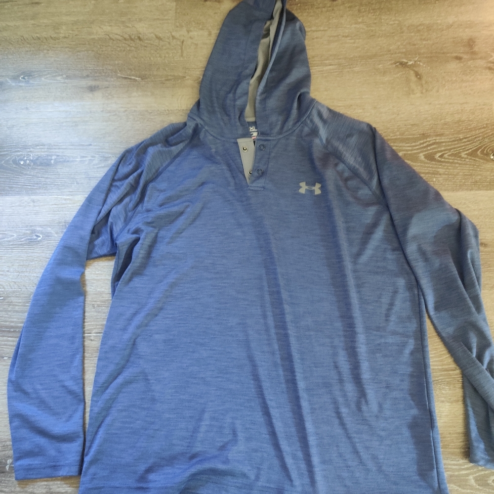 Under Armour Hoodie
